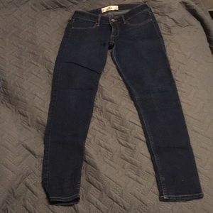 Hollister Jeans size 7